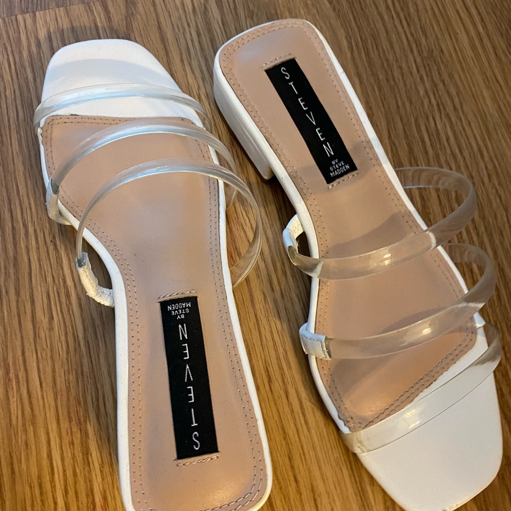 White Steve Madden sandal